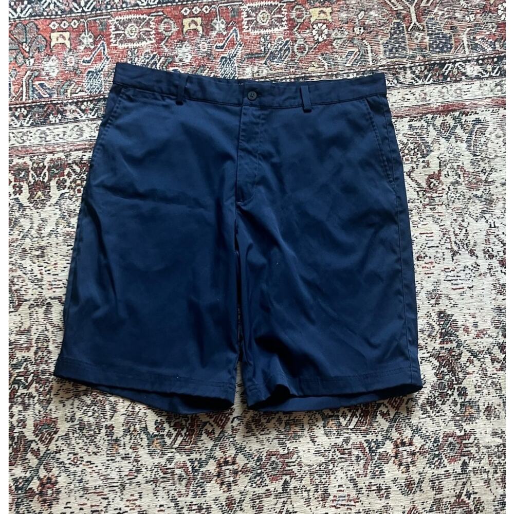 Nike Men's Standard Fit Stitch Golf Shorts Flat Front Blue Size 36